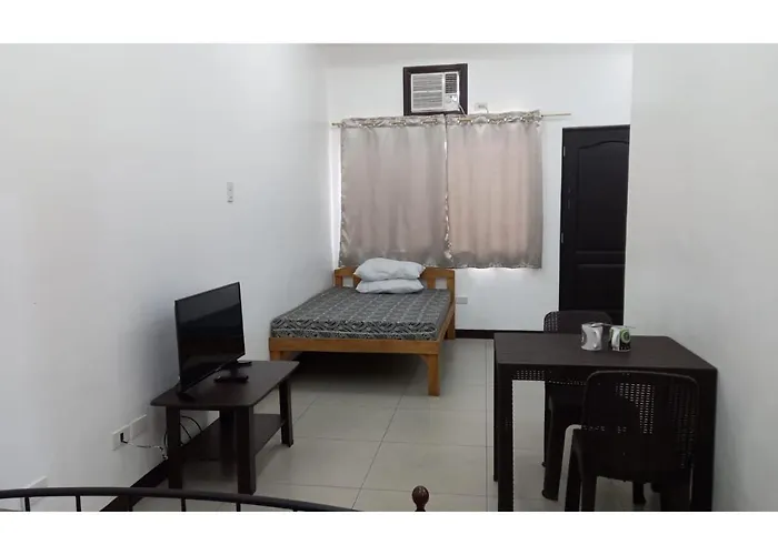 Oyo 903 Tesoro Hotel