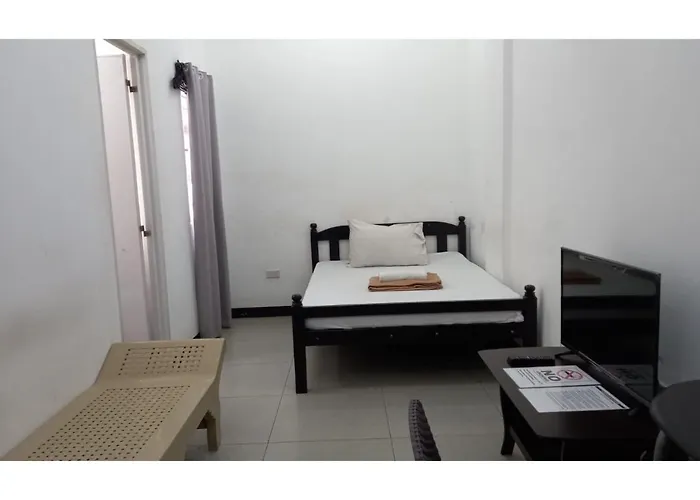 Hotel Oyo 903 Tesoro Manila